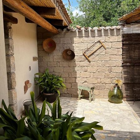 Graziosa Stanza Campidanese Su Terzu ξενώνας Οριστάνο Εξωτερικό φωτογραφία